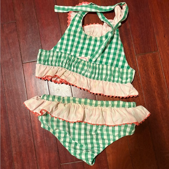 Green Gingham Strawberry smocked sunsuit set size 6 - Picture 3 of 6